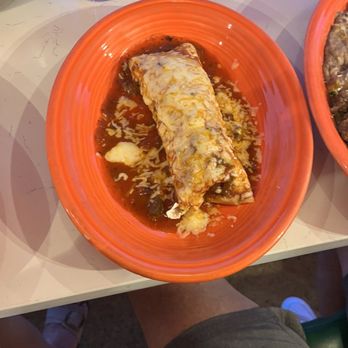 El Cazador - Beef Chunks Burrito - Mexican Near Me - Carolina Beach, North Carolina El Cazador - Beef Chunks Burrito - Mexican Near Me - Carolina Beach, North Carolina