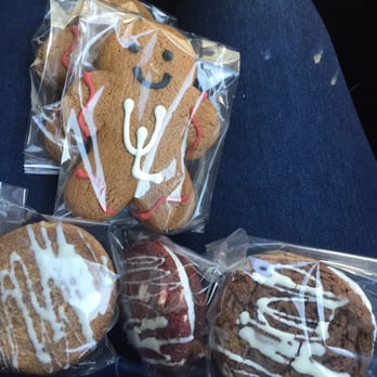Twin's Burgers and Sweets - Love the UL gingerbread men! - Desserts Near Me - Lafayette, Louisiana Twin's Burgers and Sweets - Love the UL gingerbread men! - Desserts Near Me - Lafayette, Louisiana