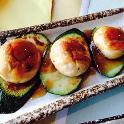 Kura Plaza - Courgette & mushroom