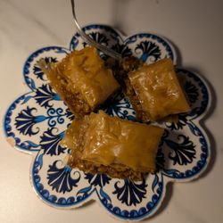 Banu Mediterranean Grill - Baklava