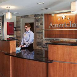 AmericInn by Wyndham Fairfield - Reception