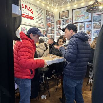 Joe's Pizza - Pizza Near Me - New York, New York