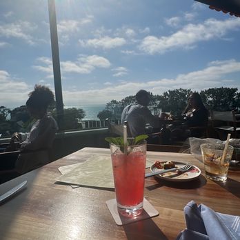 Monarch Ocean Pub - Gastropubs Near Me - Del Mar, California