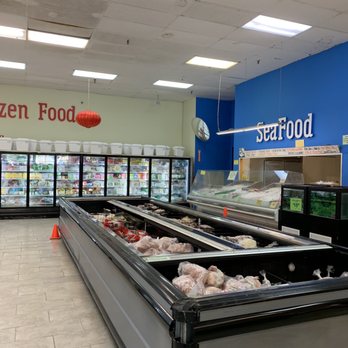 Lee's Supermarket - Frozen section - International Grocery Near Me - Biloxi, Mississippi