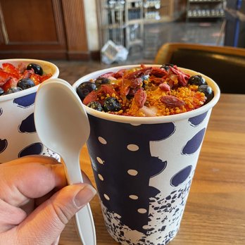 Backyard Bowls - Size - Juice Bars & Smoothies Near Me - Santa Barbara, California Backyard Bowls - Size - Juice Bars & Smoothies Near Me - Santa Barbara, California