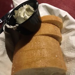 Free bread - addicting! Free bread - addicting!