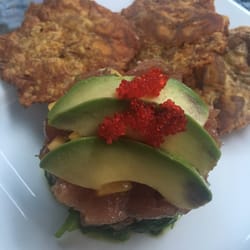 MIX Kitchen & Bar - Hawaiian ahi poke