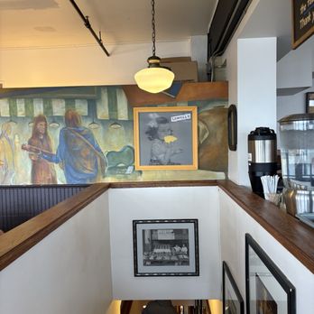 Lowell's Restaurant - Interior upstairs - American Near Me - Seattle, Washington Lowell's Restaurant - Interior upstairs - American Near Me - Seattle, Washington