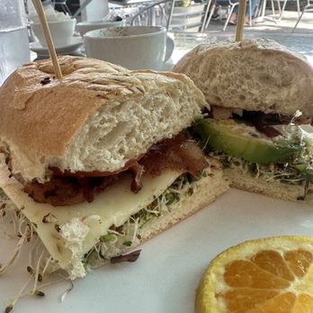 Morning Thunder Cafe - Breakfast & Brunch Near Me - Chico, California Morning Thunder Cafe - Breakfast & Brunch Near Me - Chico, California