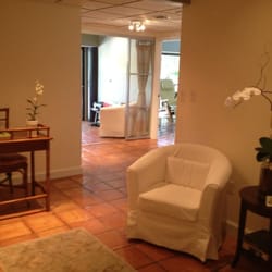 Treehouse Acupuncture and Wellness - Reception area, where the relaxation begins