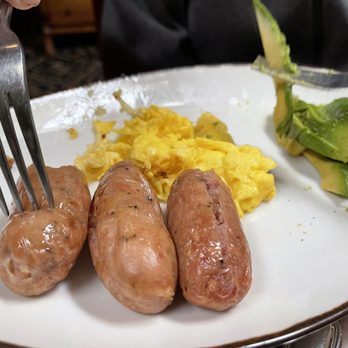 Linn's Restaurant - Kids breakfast with Chicken-Apple sausage links - American Near Me - Cambria, California