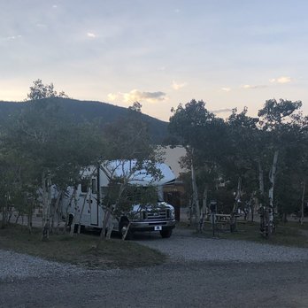 Base Camp at Golden Gate Canyon - Site 9 at dusk - Campgrounds Near Me - Black Hawk, Colorado Base Camp at Golden Gate Canyon - Site 9 at dusk - Campgrounds Near Me - Black Hawk, Colorado