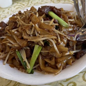 King Wah - Beef chow fun - Dim Sum Near Me - Pleasanton, California