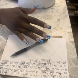Tami nails