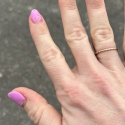 Bella Nails