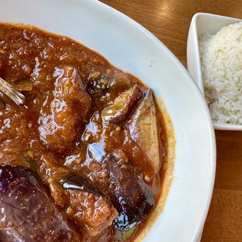 Chef Burma - Eggplant with garlic sauce - Burmese Near Me - Sacramento, California Chef Burma - Eggplant with garlic sauce - Burmese Near Me - Sacramento, California