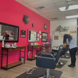 Kinza's Brow Bar & Spa