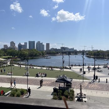 M.Bird - Rooftop views - Cocktail Bars Near Me - Tampa, Florida M.Bird - Rooftop views - Cocktail Bars Near Me - Tampa, Florida