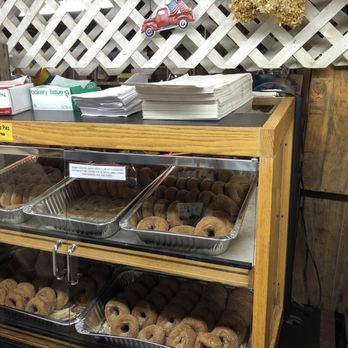 Hogan's Cider Mill - Donuts smelled good - Venues & Event Spaces Near Me - Burlington, Connecticut