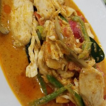 Krungthep Thai - Chicken panaeng curry - Thai Near Me - Saint Paul, Minnesota