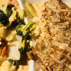 real,- - #33 Spicy Thai Chicken Katsu with mixed veggies; TO DIE FOR! Added extra curry sauce, I LOVE CURRY lol