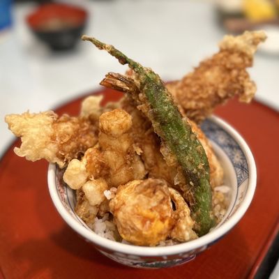 Tendon Tempura Carlos Jr by null