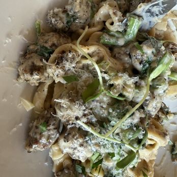 Jack Sprat - Momma Mia entree - New American Near Me - Girdwood, Alaska