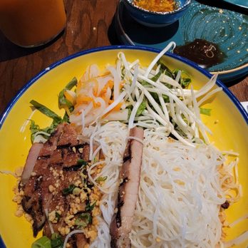 Súp Vietnamese Phở & Grill - Sorry already started eating. Tasty! - Vietnamese Near Me - Stony Brook, New York