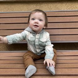 Cutz 4 Littles Children’s Salon - My 11month old's before photo!