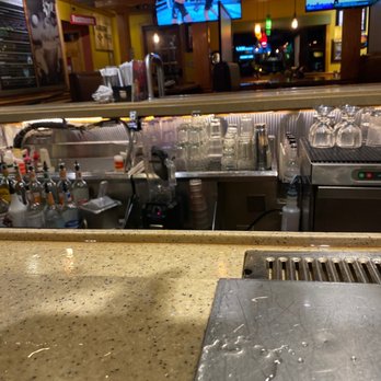 Applebee's Grill + Bar - American Near Me - Auburn Hills, Michigan