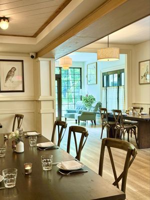 Bedford Post Tavern by null
