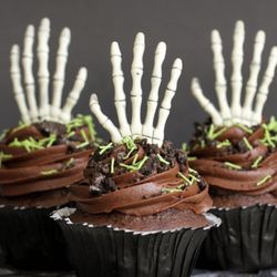 Beth’s Bakery - Chocolate skeleton hand cupcakes