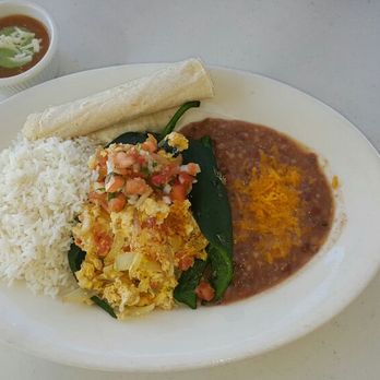 Melissa's Catering - a plate of food - Mexican Near Me - Los Angeles, California Melissa's Catering - a plate of food - Mexican Near Me - Los Angeles, California