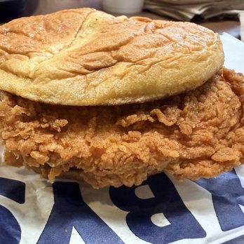 Zaxbys - Signature chicken sandwich - Fast Food Near Me - Fort Walton Beach, Florida Zaxbys - Signature chicken sandwich - Fast Food Near Me - Fort Walton Beach, Florida