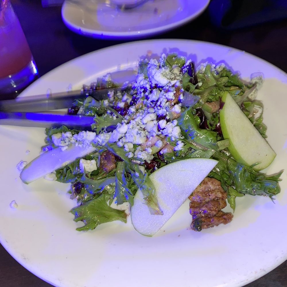 Brix Restaurant & Pizza Bar - Martha 's Vineyard Salad - Italian Near Me - Belleville, New Jersey Brix Restaurant & Pizza Bar - Martha 's Vineyard Salad - Italian Near Me - Belleville, New Jersey