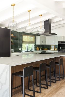 Herringbone Construction by null