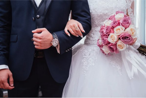 Trusted Custom Tailors for Over 50 Years - Ace Tailors: Austin's Trusted Custom Tailors for Over 50 Years
Discover the finest tailoring services in Austin at Ace Tailors, where quality, precision, and personalized care define every stitch. With over five decades of experience, we specialize in bespoke tailoring, wedding gown alterations, men’s suits, and custom solutions for all your clothing needs. Our reputation for excellence has earned us recognition as Austin’s "Best Alterations" by the Austin Chronicle since 1993.
Whether it’s resizing a bridal gown, recutting suits, or performing express alterations for your last-minute needs, Ace Tailors delivers with unmatched craftsmanship.