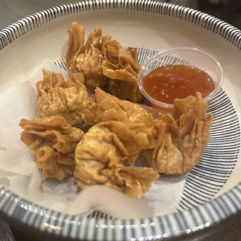 OMELI Kitchen - Omeli's Fried Wonton - Vietnamese Near Me - Fullerton, California OMELI Kitchen - Omeli's Fried Wonton - Vietnamese Near Me - Fullerton, California