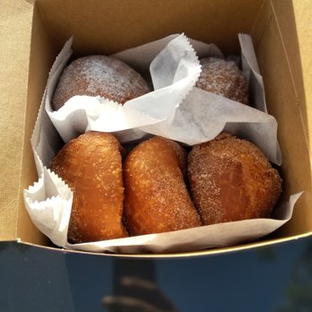 Leonard's Bakery - 3 cinnamon and sugar and 2 original sugar. - Bakeries Near Me - Waipahu, Hawaii Leonard's Bakery - 3 cinnamon and sugar and 2 original sugar. - Bakeries Near Me - Waipahu, Hawaii