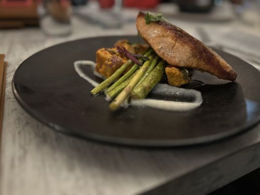 Coop 303 & Living Room Lounge by null