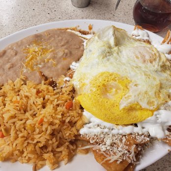 Chiroy's Cafe - Chilaquiles - Cafes Near Me - National City, California