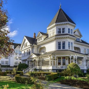 Pendray Inn - Hotels Near Me - Victoria, British Columbia Pendray Inn - Hotels Near Me - Victoria, British Columbia