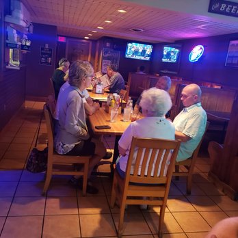 Shantytown Grill - sitting area - Burgers Near Me - Bloomington, Minnesota