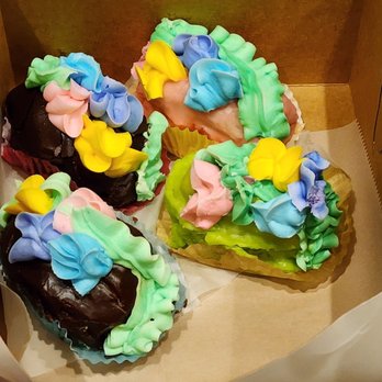 Angelo’s Bakery And Catering - Easter Almond Cream Easter Eggs - Desserts Near Me - Metairie, Louisiana Angelo’s Bakery And Catering - Easter Almond Cream Easter Eggs - Desserts Near Me - Metairie, Louisiana