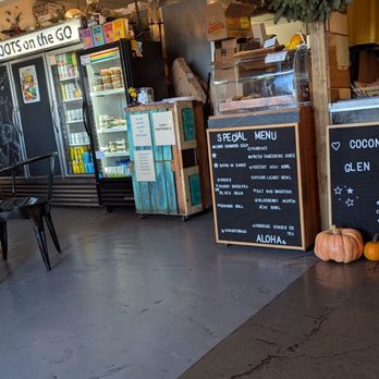 Aa Roots Maui - Vegan Near Me - Lahaina, Hawaii