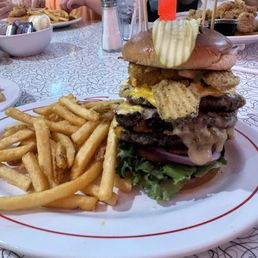 *The Jukebox was massive and tasty. Cool environment and good service *The Jukebox was massive and tasty. Cool environment and good service