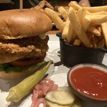 Yardbird - OG Chicken Sandwich - Southern Near Me - Los Angeles, California Yardbird - OG Chicken Sandwich - Southern Near Me - Los Angeles, California