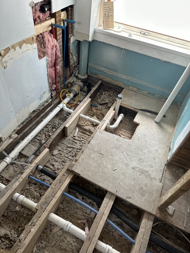 Slide of Luxe Plumbing