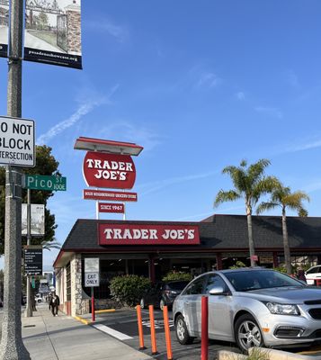 Trader Joe's by null