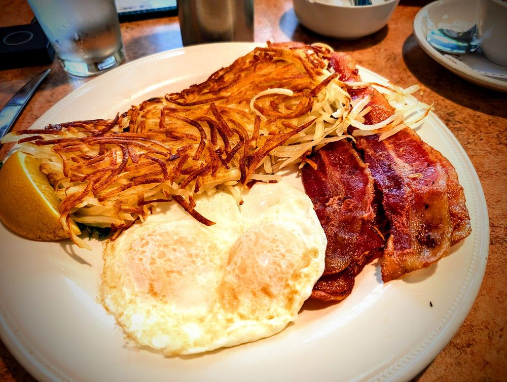 Louie’s Fine Foods